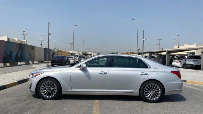 Used Genesis G90 I, 3.3 l, 2017 in Sharjah by Halla Cars, Silver color. American Specs | AUTO.AE