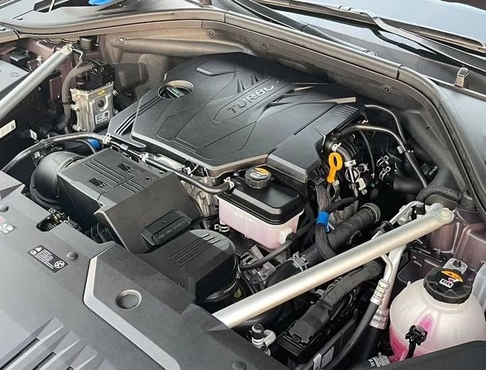 Used Genesis GV70 I, 2.5 l, 2023 in Sharjah by Al Nukhba Al Malakyah Used Cars, Burgundy color. American Specs | AUTO.AE