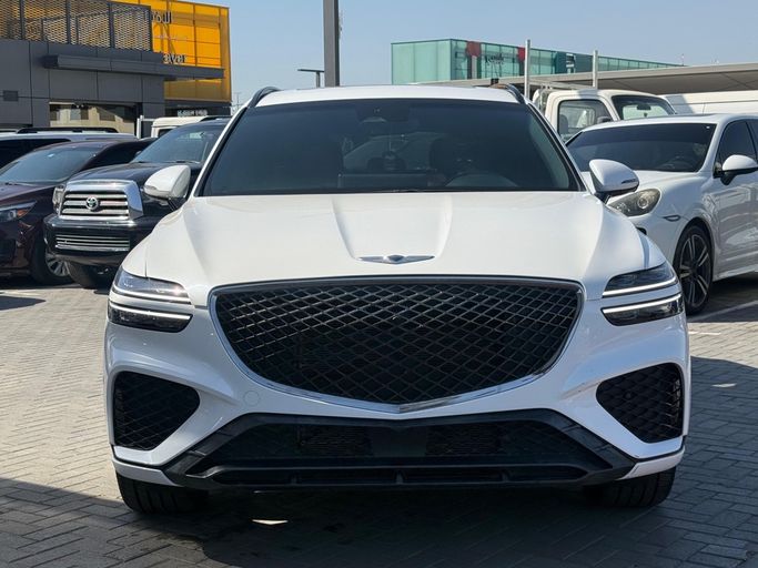 Used Genesis GV70 I, 2.5 l, 2023 in Sharjah by FAROUK KHALAF, White color. American Specs | AUTO.AE | Listing #264544