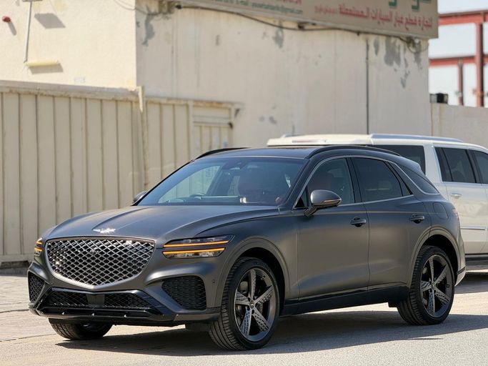 مستعملة Genesis GV70 I, 2.5 l, 2023 في في الإمارات, الشارقة من Luluat Al Khan Used Auto spare Parts، اللون رمادي. المواصفات الأسترالية | AUTO.AE | إعلان #274713