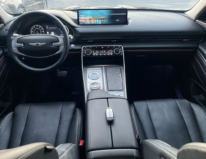 Подержанный Genesis GV80 I, 3.5 л, 2022 в Шардже от Al Nukhba Al Malakyah Used Cars Черный цвет. Американская | AUTO.AE