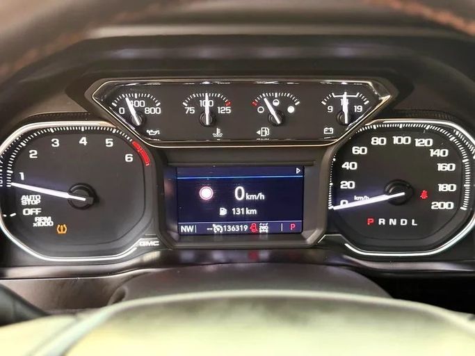 Used GMC Sierra IV, 4.3 l, 2021 in Sharjah by Ahmad alkhodari Motors, White color. GCC Specs | AUTO.AE