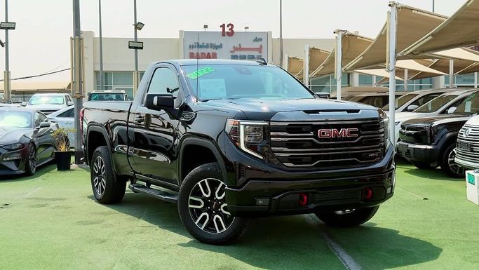 Used GMC Sierra IV Facelift, 5.3 l, 2022 in Sharjah by Badar Used Cars, Black color.  | AUTO.AE