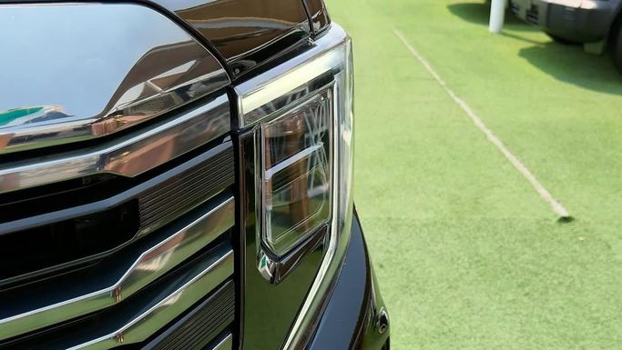 Used GMC Sierra IV Facelift, 5.3 l, 2022 in Sharjah by Badar Used Cars, Black color.  | AUTO.AE