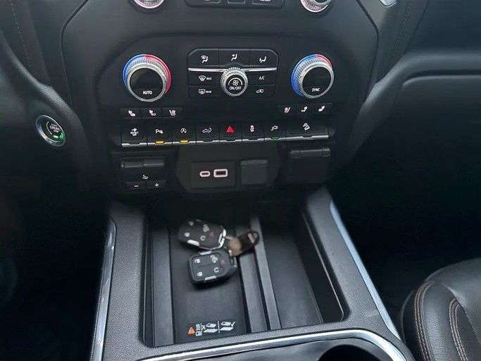 Used GMC Sierra IV, 6.2 l, 2022 in Sharjah by Al Ahd Used Cars, Black color. GCC Specs | AUTO.AE