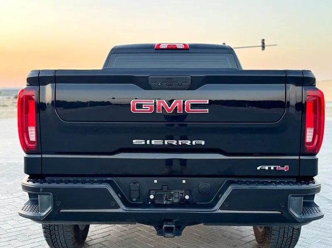 Used GMC Sierra IV, 6.2 l, 2022 in Sharjah by Al Ahd Used Cars, Black color. GCC Specs | AUTO.AE