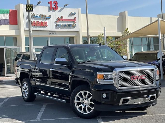 Used GMC Sierra III (K2XX) Facelift, 6.2 l, 2015 in Sharjah by Badar Used Cars, Black color.  | AUTO.AE