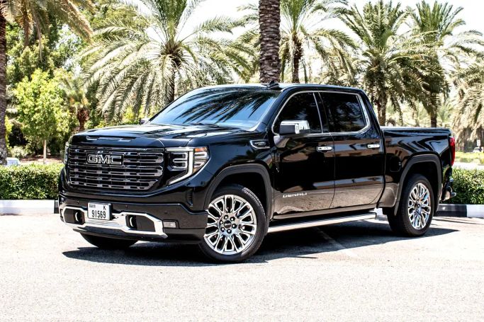Used GMC Sierra IV Facelift (T1XX), 6.2 l, 2026 in Sharjah by Golden Desert Used Car, Black color.  | AUTO.AE | Listing #263122