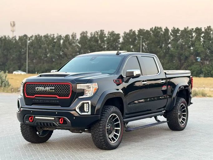 Used ⁦GMC Sierra IV (T1XX), 5.3 l, 2020⁩ in UAE, Sharjah by Al Ahd Used Cars, Black color. GCC Specs | AUTO.AE | Listing #290431