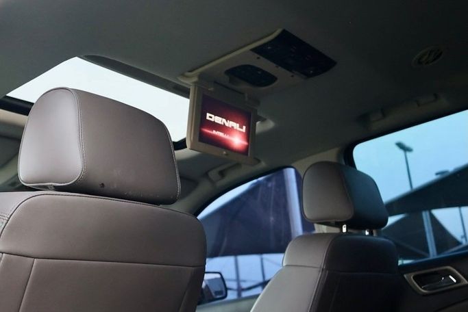 Подержанный GMC Yukon IV (GMT K2UG), 6.2 л, 2019 в Шардже от Al Bake Used Cars Черный цвет. GCC | AUTO.AE