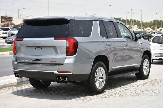 New GMC Yukon XL V Facelift, 5.3 l, 2025 in Sharjah by Alfaris Used Cars, Grey color.  | AUTO.AE