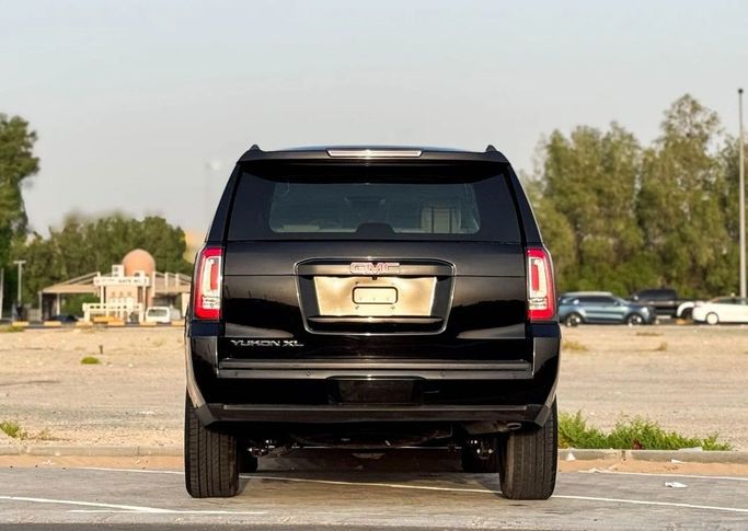 Used GMC Yukon XL IV (GMT K2UG), 5.3 l, 2020 in Sharjah by Al Sayed Khamis Used Auto Trading, Black color. GCC Specs | AUTO.AE
