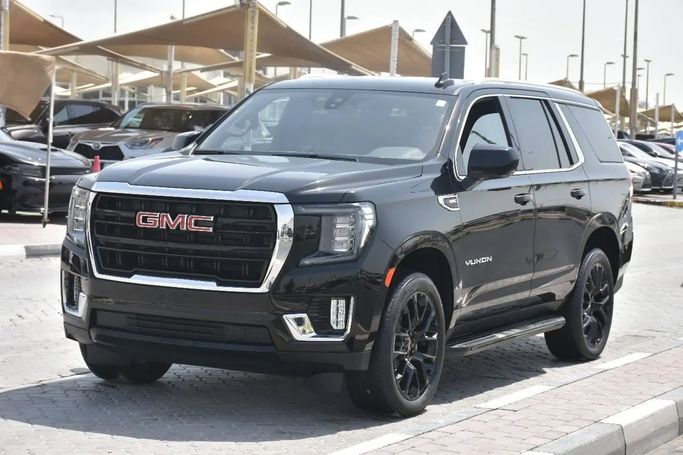 Подержанный GMC Yukon V, 5.3 л, 2022 в Шардже от Alfaris Used Cars Черный цвет. Other | AUTO.AE