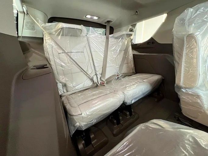 Used GMC Yukon V, 6.2 l, 2024 in Sharjah by First Choice Cars, Black color. GCC Specs | AUTO.AE