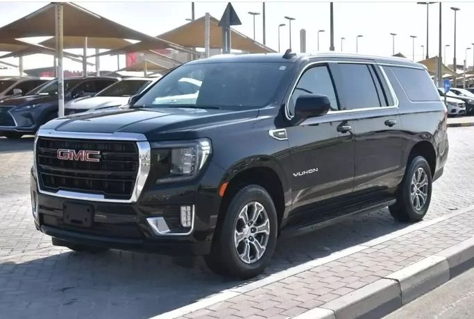 Подержанный GMC Yukon V, 5.3 л, 2021 в Шардже от Alfaris Used Cars Черный цвет. Other | AUTO.AE