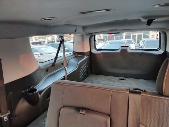 Подержанный GMC Yukon XL IV (GMT K2UG), 6.2 л, 2018 в Шардже от Al Helal Al Abyadh Used Cars Черный цвет. GCC | AUTO.AE