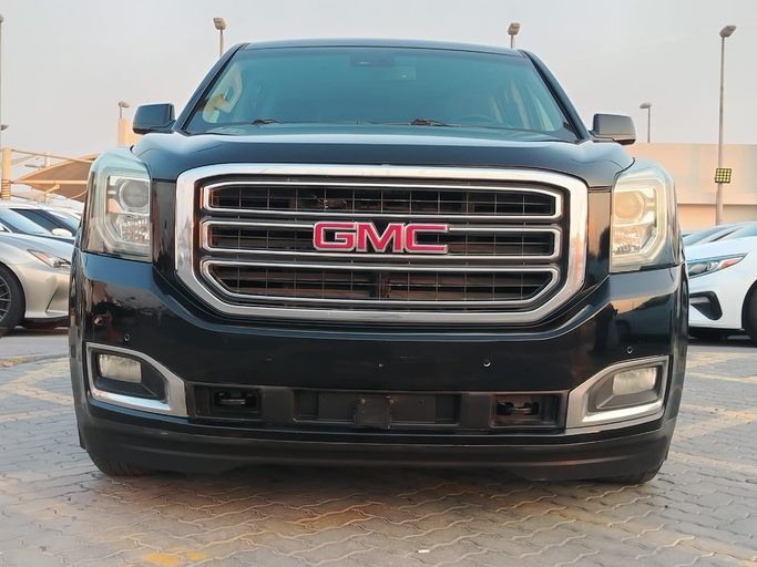 Подержанный GMC Yukon XL IV (GMT K2UG), 6.2 л, 2018 в Шардже от Al Helal Al Abyadh Used Cars Черный цвет. GCC | AUTO.AE