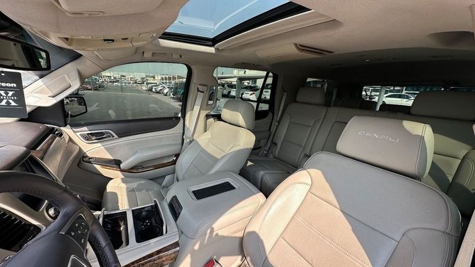 Used GMC Yukon IV (GMT K2UG), 6.2 l, 2015 in Sharjah by Halla Cars, White color. GCC Specs | AUTO.AE