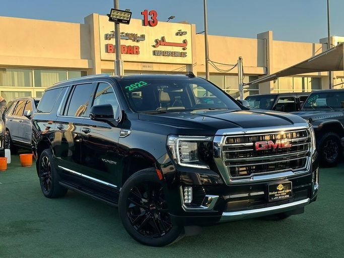 Used GMC Yukon V, 6.2 l, 2023 in Sharjah by Badar Used Cars, Black color.  | AUTO.AE