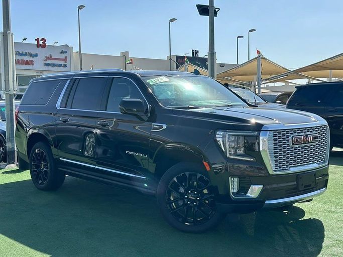 Used GMC Yukon V, 6.2 l, 2022 in Sharjah by Badar Used Cars, Black color.  | AUTO.AE