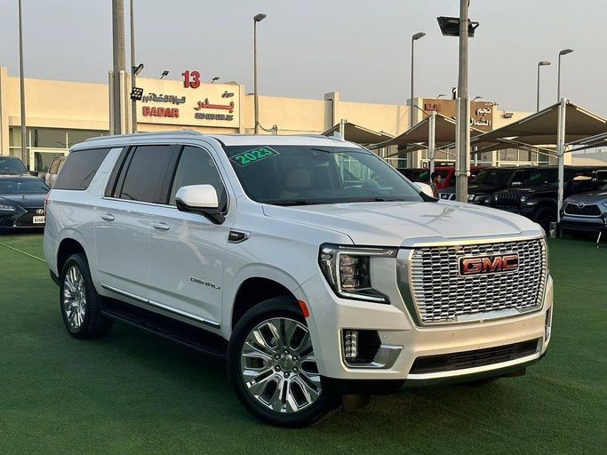 Used GMC Yukon XL V, 6.2 l, 2023 in Sharjah by Badar Used Cars, Silver color.  | AUTO.AE