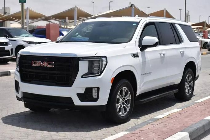 Used GMC Yukon V, 5.3 l, 2021 in Sharjah by Alfaris Used Cars, White color. Other | AUTO.AE