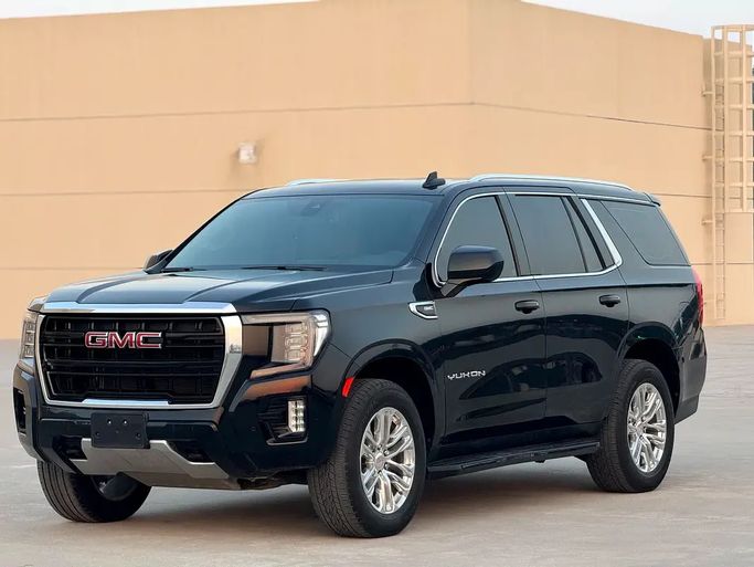 Used ⁦GMC Yukon V, 6.2 l, 2022⁩ in UAE, Sharjah by Al Ahd Used Cars, Black color. GCC Specs | AUTO.AE | Listing #290434