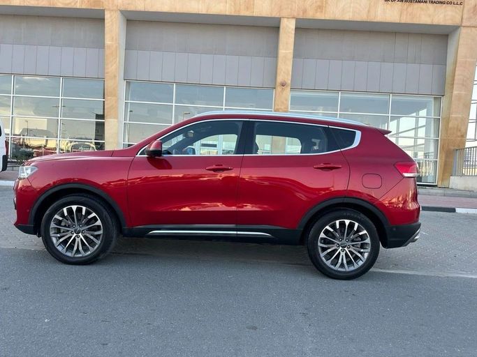Used Haval H6 II, 1.5 l, 2020 in Sharjah by Laqtah Used Cars, Red color. Chinese Specs | AUTO.AE