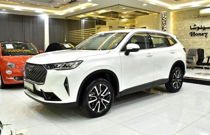مستعملة Haval H6 ثالثاً, 2.0 l, 2024 في في الشارقة من Honey Jidosha Used Cars Tr.، اللون أبيض. مواصفات الخليج | AUTO.AE | إعلان #273133