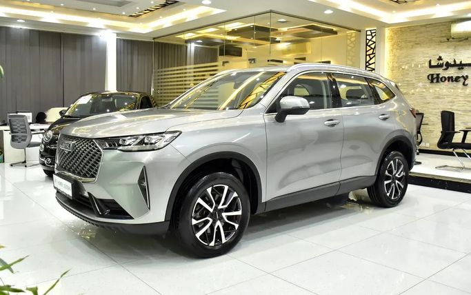 مستعملة Haval H6 ثالثاً, 2.0 l, 2023 في في الشارقة من Honey Jidosha Used Cars Tr.، اللون رمادي. مواصفات الخليج | AUTO.AE | إعلان #273137
