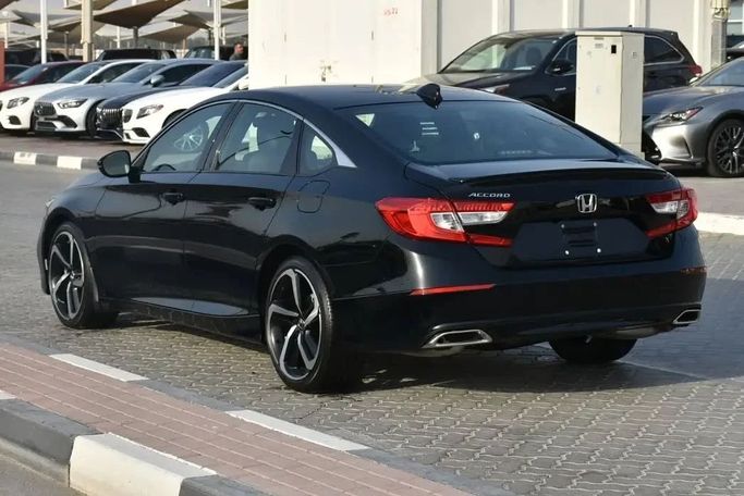 Подержанный Honda Accord IX Рестайлинг, 3.5 л, 2018 в Шардже от Alfaris Used Cars Черный цвет. Other | AUTO.AE