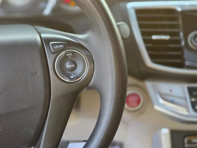 Подержанный Honda Accord VIII Рестайлинг, 3.5 л, 2014 в Шардже от Al Sayed Ezzat Khamis Черный цвет. Other | AUTO.AE