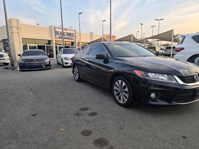 Подержанный Honda Accord VIII Рестайлинг, 3.5 л, 2014 в Шардже от Black Wheel Used Cars Черный цвет. GCC | AUTO.AE