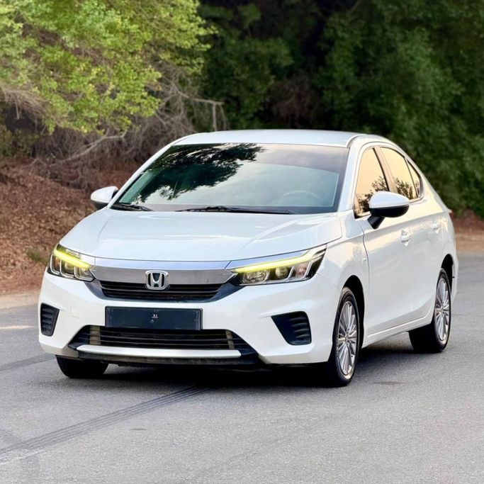 Used Honda City VII, 1.5 l, 2022 in Sharjah by Sarmad Cars, White color. Other | AUTO.AE