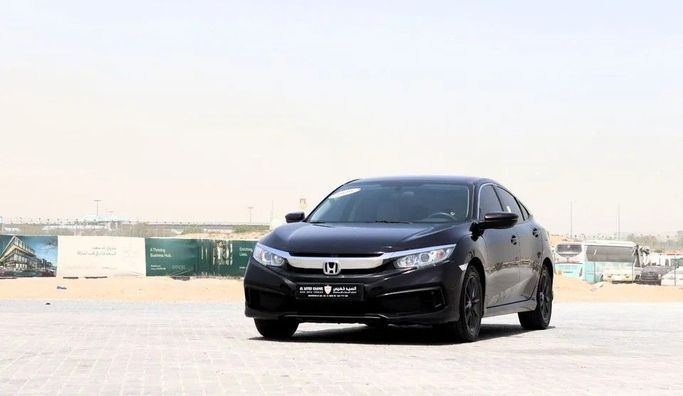Подержанный Honda Civic X, 1.6 л, 2020 в Шардже от Al Sayed Khamis Used Cars Черный цвет. GCC | AUTO.AE
