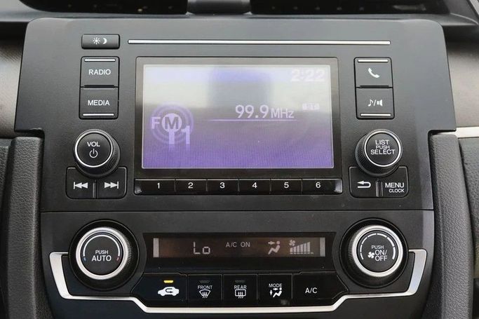 Подержанный Honda Civic X, 1.6 л, 2020 в Шардже от Al Sayed Khamis Used Cars Черный цвет. GCC | AUTO.AE
