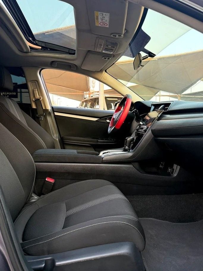 Used Honda Civic X, 2.0 l, 2019 in Sharjah by Elmorshedi Motors, Black color. GCC Specs | AUTO.AE