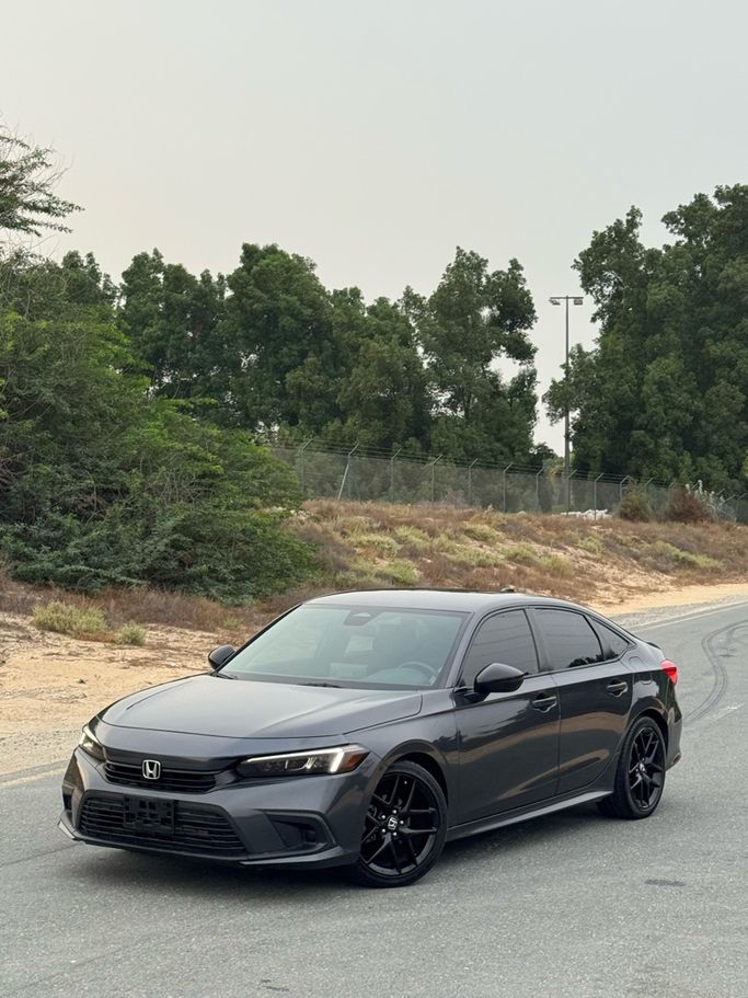 Подержанный Honda Civic XI, 1.5 л, 2023 в ОАЭ, Шарджа от Hatta Used Cars Серый цвет. Американская | AUTO.AE | Объявление #296167 — фото 14 из 22