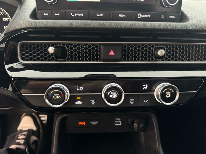 Подержанный Honda Civic XI, 1.5 л, 2023 в ОАЭ, Шарджа от Hatta Used Cars Серый цвет. Американская | AUTO.AE | Объявление #296167 — фото 21 из 22
