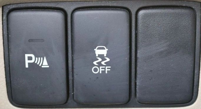 Подержанный Honda CR-V IV Рестайлинг, 2.4 л, 2015 в Шардже от Al Sayed Khamis Used Cars Бронзовый цвет. GCC | AUTO.AE