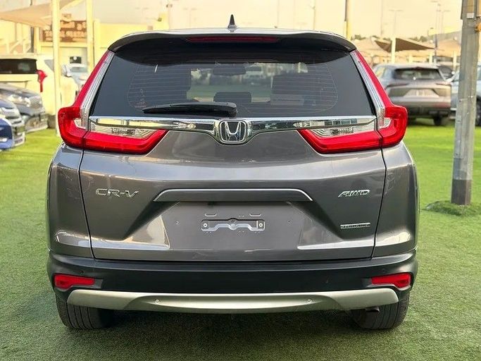 Used Honda CR-V V, 2.0 l, 2019 in Sharjah by Almasar Used Cars, Grey color. GCC Specs | AUTO.AE