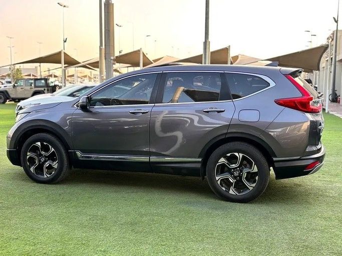 Used Honda CR-V V, 2.0 l, 2019 in Sharjah by Almasar Used Cars, Grey color. GCC Specs | AUTO.AE