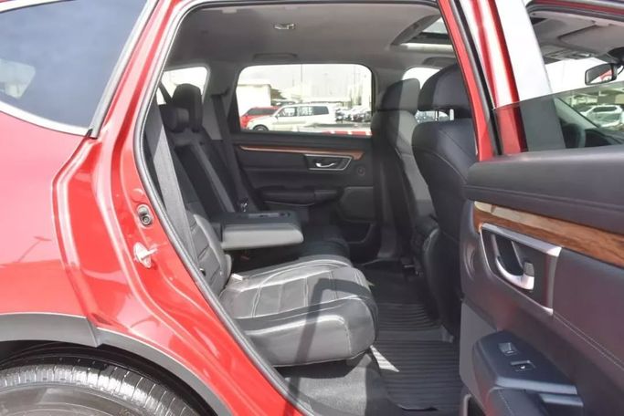 Подержанный Honda CR-V V Рестайлинг, 2.0 л, 2021 в Шардже от Alfaris Used Cars Красный цвет. Other | AUTO.AE