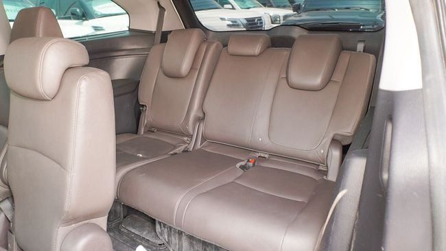 Used Honda Odyssey V Facelift, 2.4 l, 2019 in Sharjah by Alnujoom Al Malakiah Used Cars, White color. GCC Specs | AUTO.AE