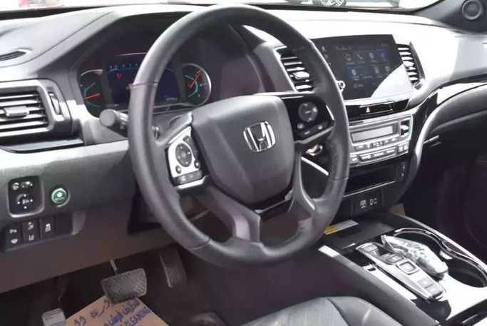 Подержанный Honda Passport III, 3.5 л, 2020 в Шардже от Alfaris Used Cars Черный цвет. Other | AUTO.AE