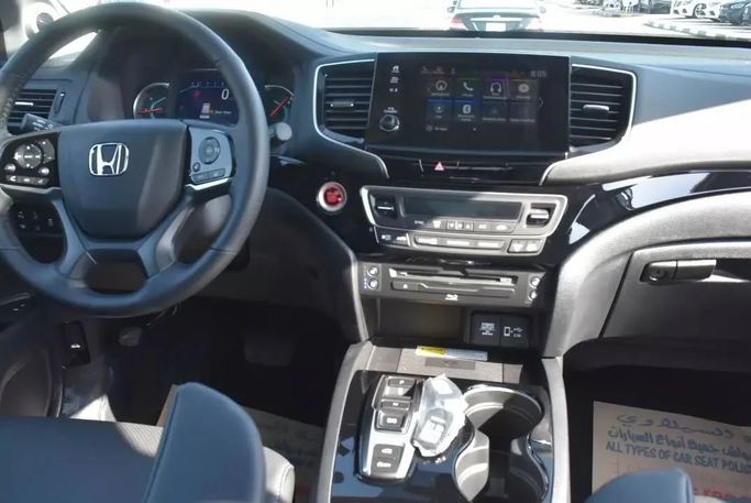 Used Honda Pilot III Facelift, 3.5 l, 2022 in Sharjah by Alfaris Used Cars, White color. Other | AUTO.AE