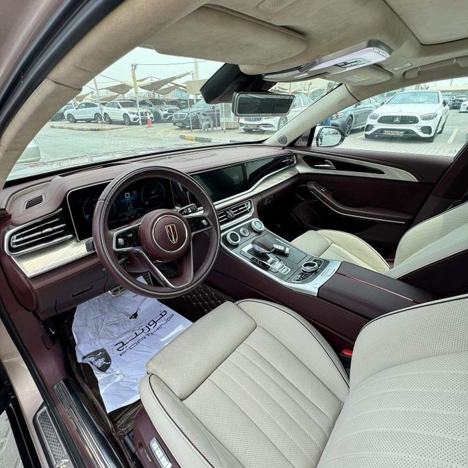 Подержанный Hongqi H9 I, 3.0 л, 2023 в Шардже от Alfaris Used Cars Черный цвет. Other | AUTO.AE