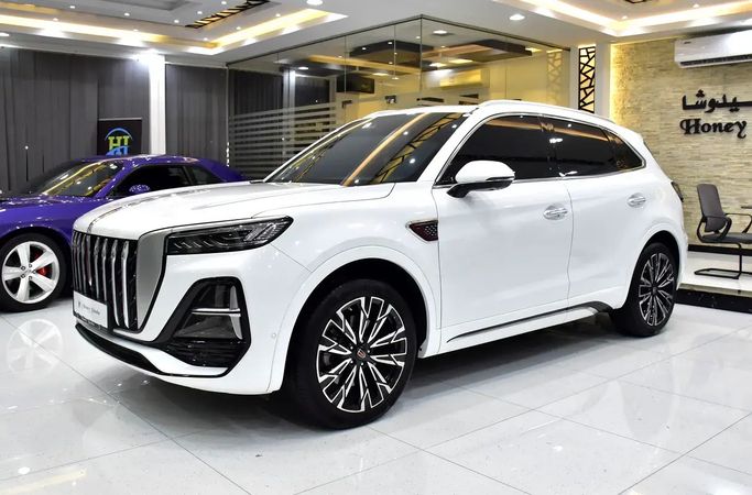 مستعملة Hongqi HS5 أنا فيس ليفت, 2.0 l, 2025 في في الشارقة من Honey Jidosha Used Cars Tr.، اللون أبيض. مواصفات الخليج | AUTO.AE | إعلان #272982