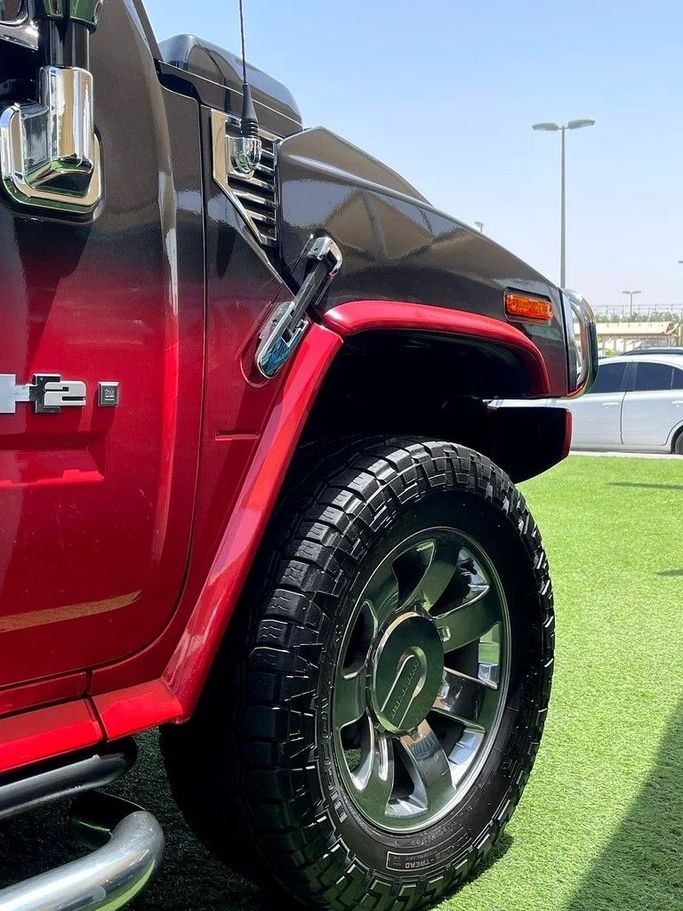 Подержанный Hummer H2 I Рестайлинг, 6.2 л, 2009 в Шардже от Al Fakhamah Used Cars Красный цвет. GCC | AUTO.AE