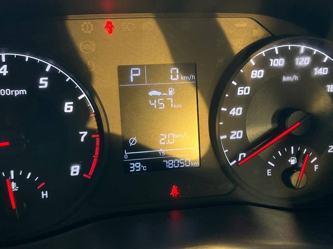 Подержанный Hyundai Accent V Рестайлинг, 1.6 л, 2022 в Шардже от Al Aram Cars Белый цвет. GCC | AUTO.AE